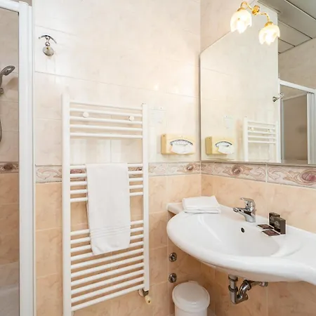 فندق Terme Roma