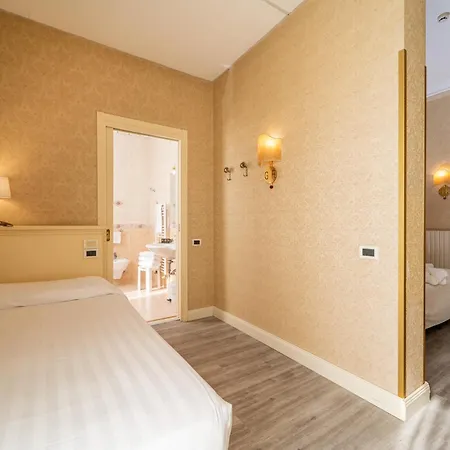 Terme Roma فندق