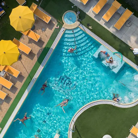 فندق Terme Roma 4*